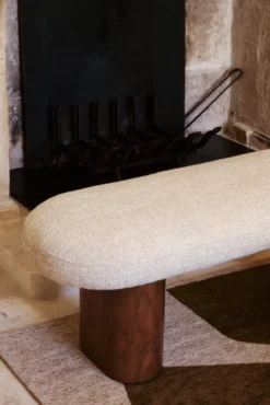 Banc, Tweed chenillé beige & Frêne massif teinte noyer, L132.5 Popa