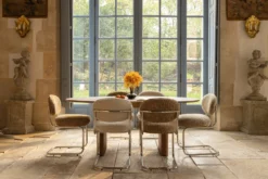 Chaise, Beige macchiato bouclé & métal chromé Amberta