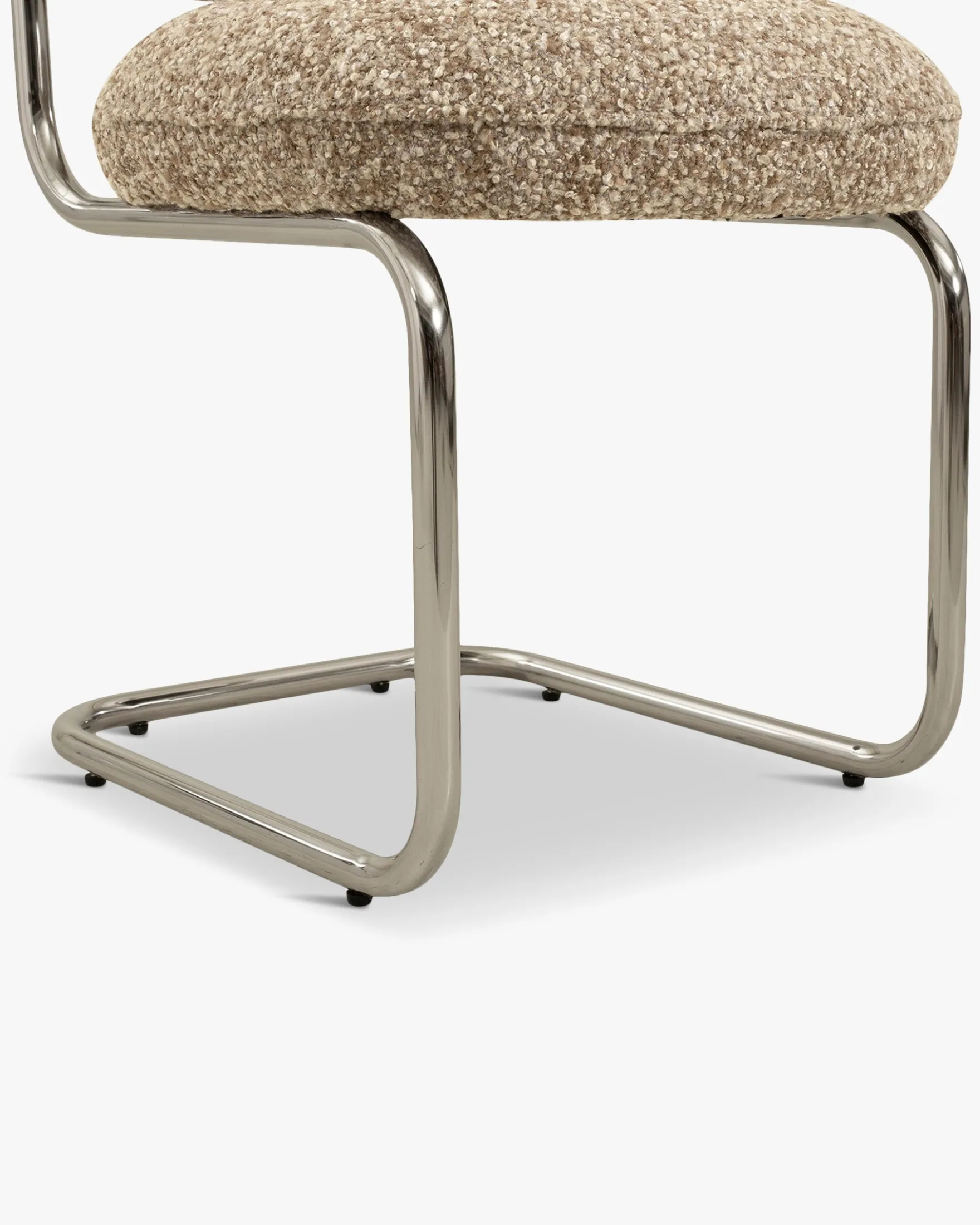 Chaise, Beige macchiato bouclé & métal chromé Amberta