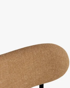 Chaise bicolore, Camel sable, Jaune moucheté & Métal noir Maia