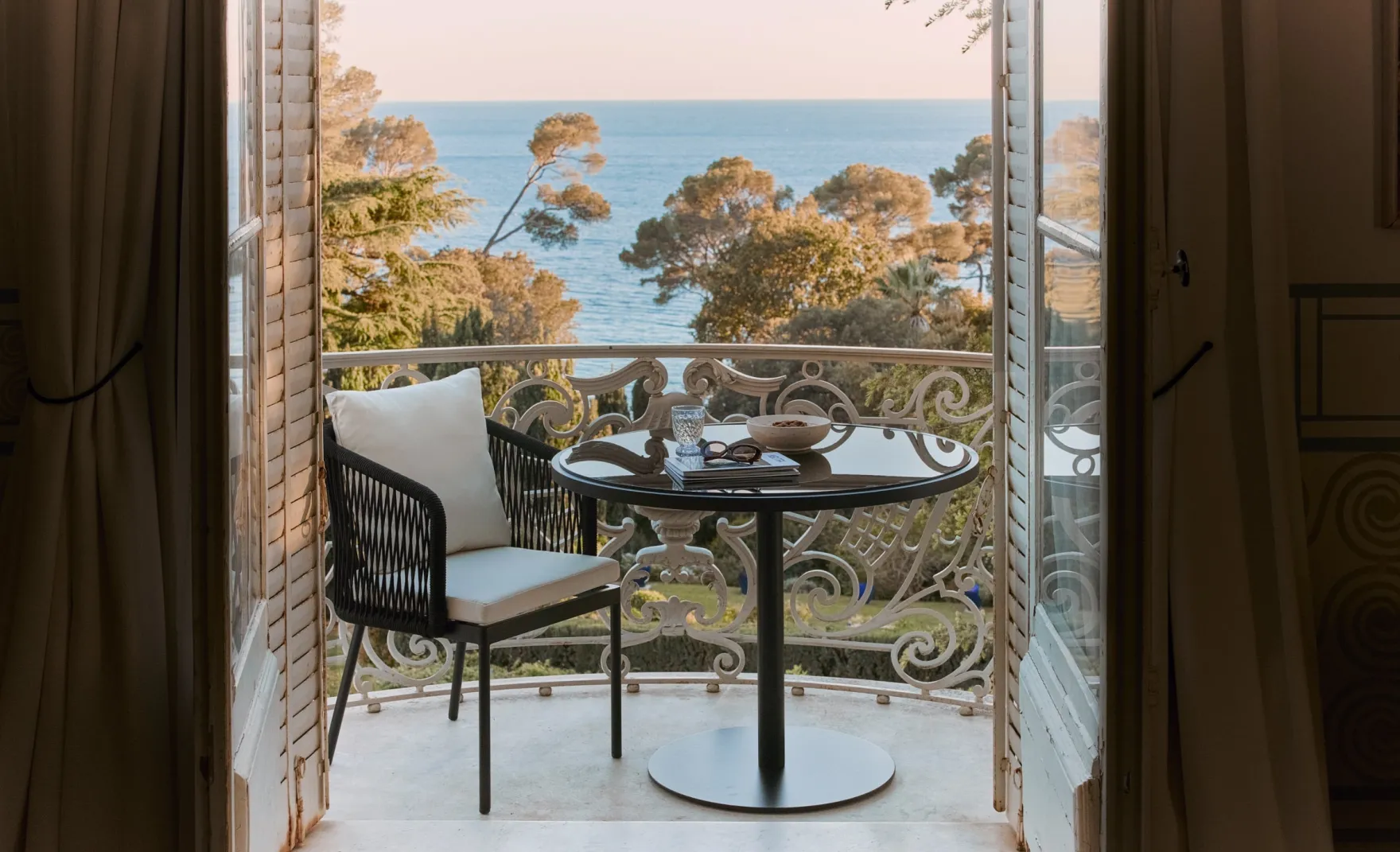 Chaise de jardin, Assise blanc écru, cordage & métal noir Santa Monica