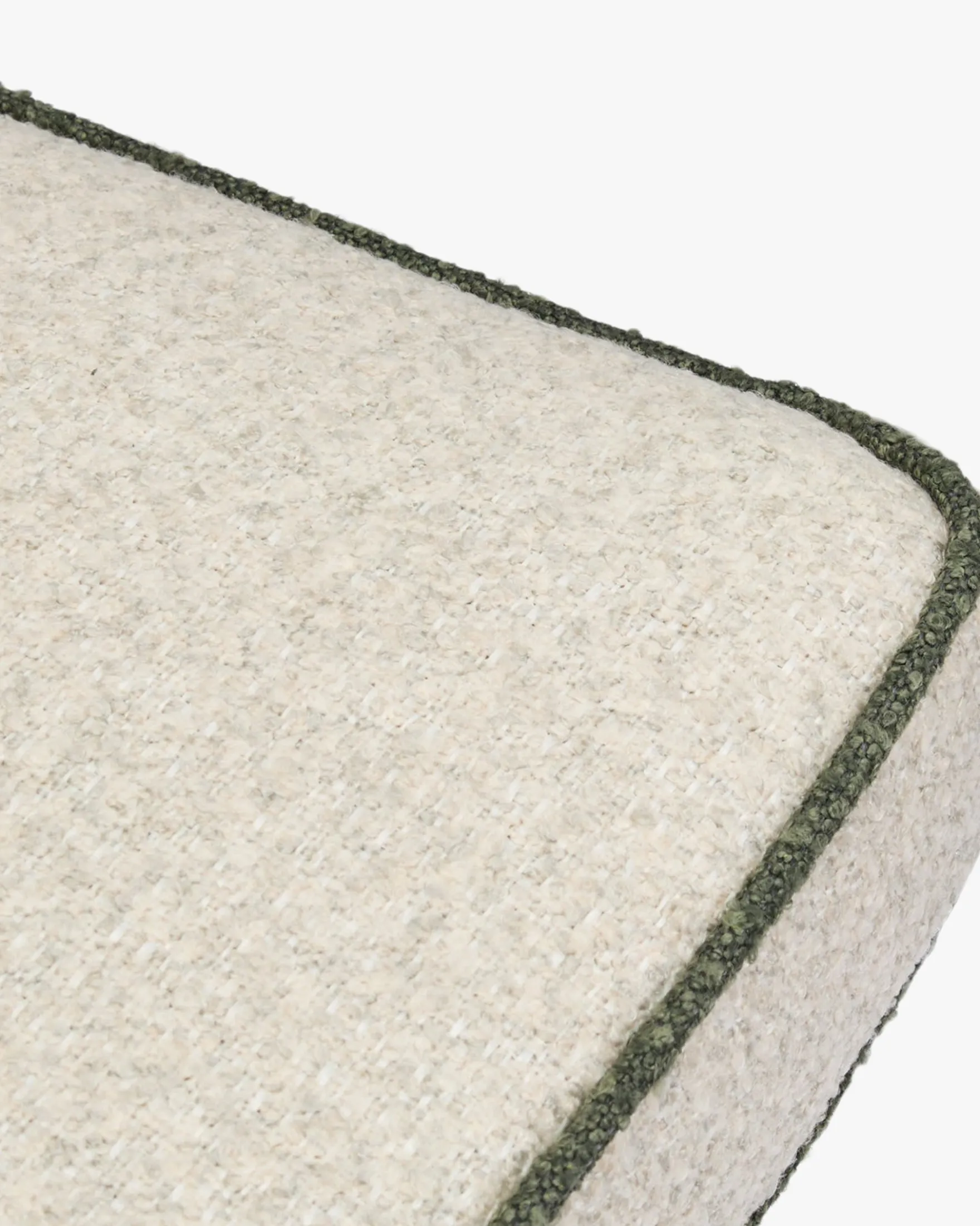 Chaise de jardin avec accoudoirs, Beige bouclé, vert sauge & métal blanc Maddalena