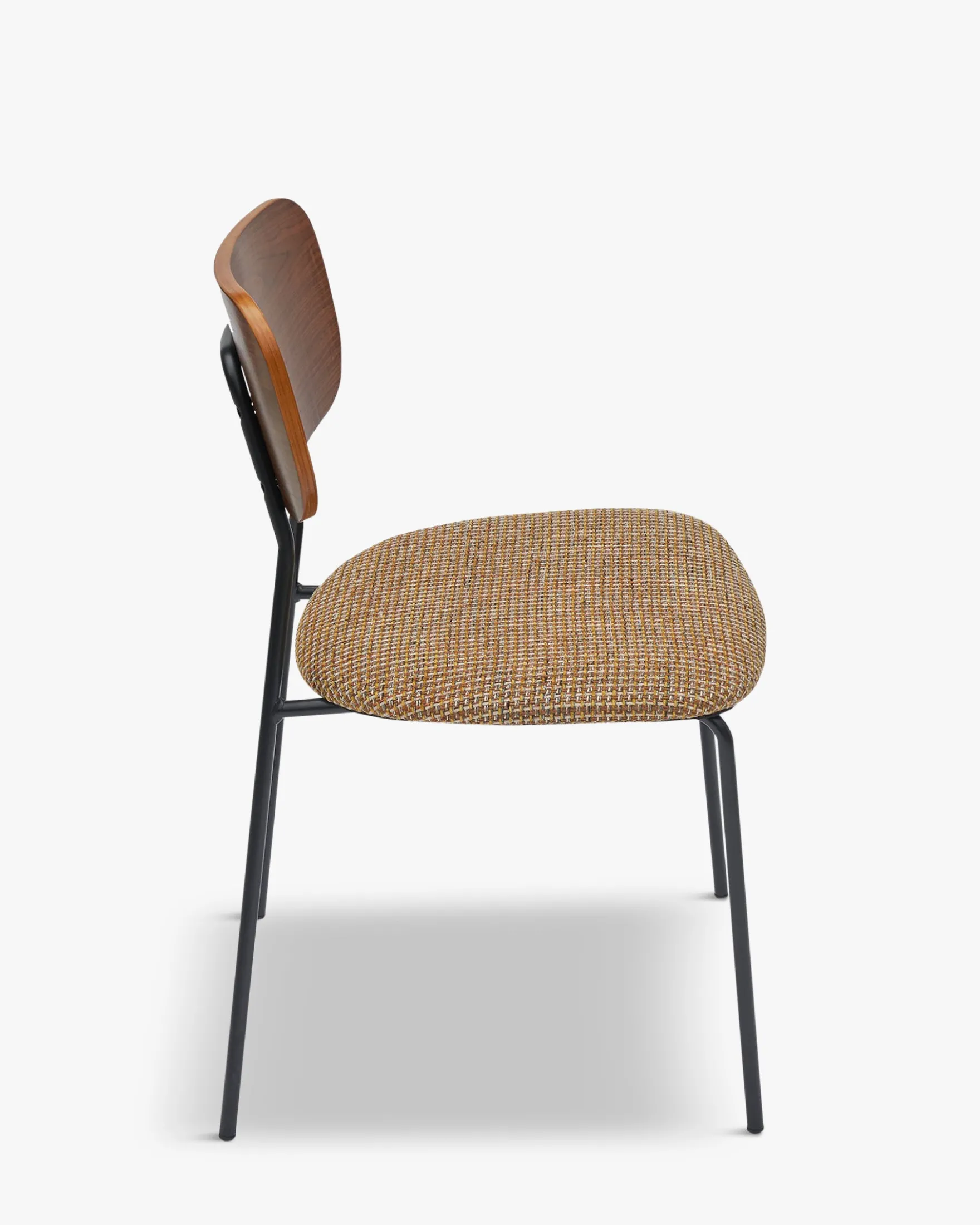 Chaise, Tweed jaune miami, bois noyer & métal noir Eero