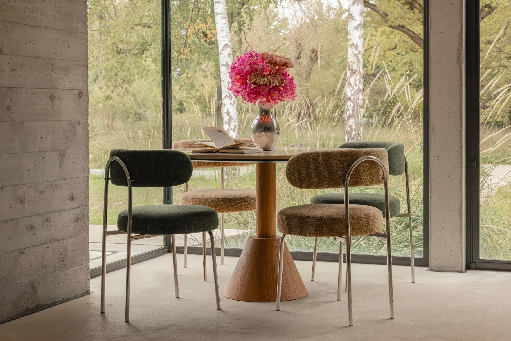 Chaise, Tweed marron chêne & métal chromé Vittoria