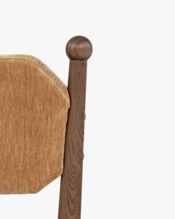 Chaise, Velours chenillé camel doré & Frêne massif Anna
