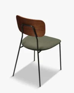 Chaise, Velours vert bouteille, bois noyer & métal noir Eero