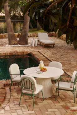 Ensemble de jardin, Table à Manger de Jardin Ronde + 4 Chaises, Blanc, Beige Bouclé & Métal vert Athena, Bonifacio