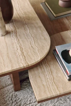 Table basse, L65, Travertin waterproof & bois de frêne teinte noyer Highland S